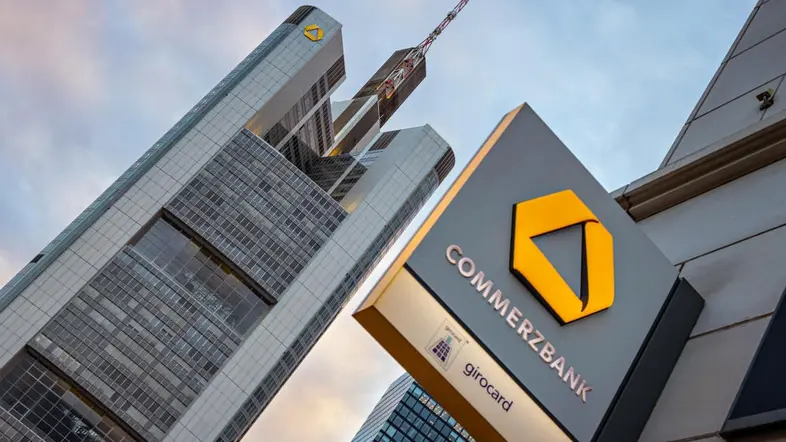 Die Commerzbank-Zentrale in Frankfurt - der höchste Banken-Wolkenkratzer 