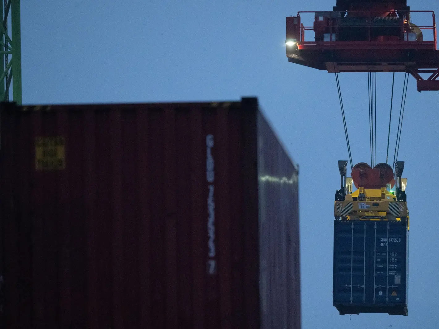 Zölle könnten dem Welthandel schaden, fürchten EU-Parlamentarier