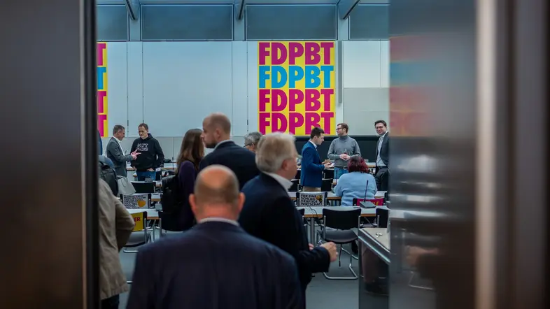 Abgeordnete kommen zur letzten Fraktionssitzung der FDP im Bundestag. 