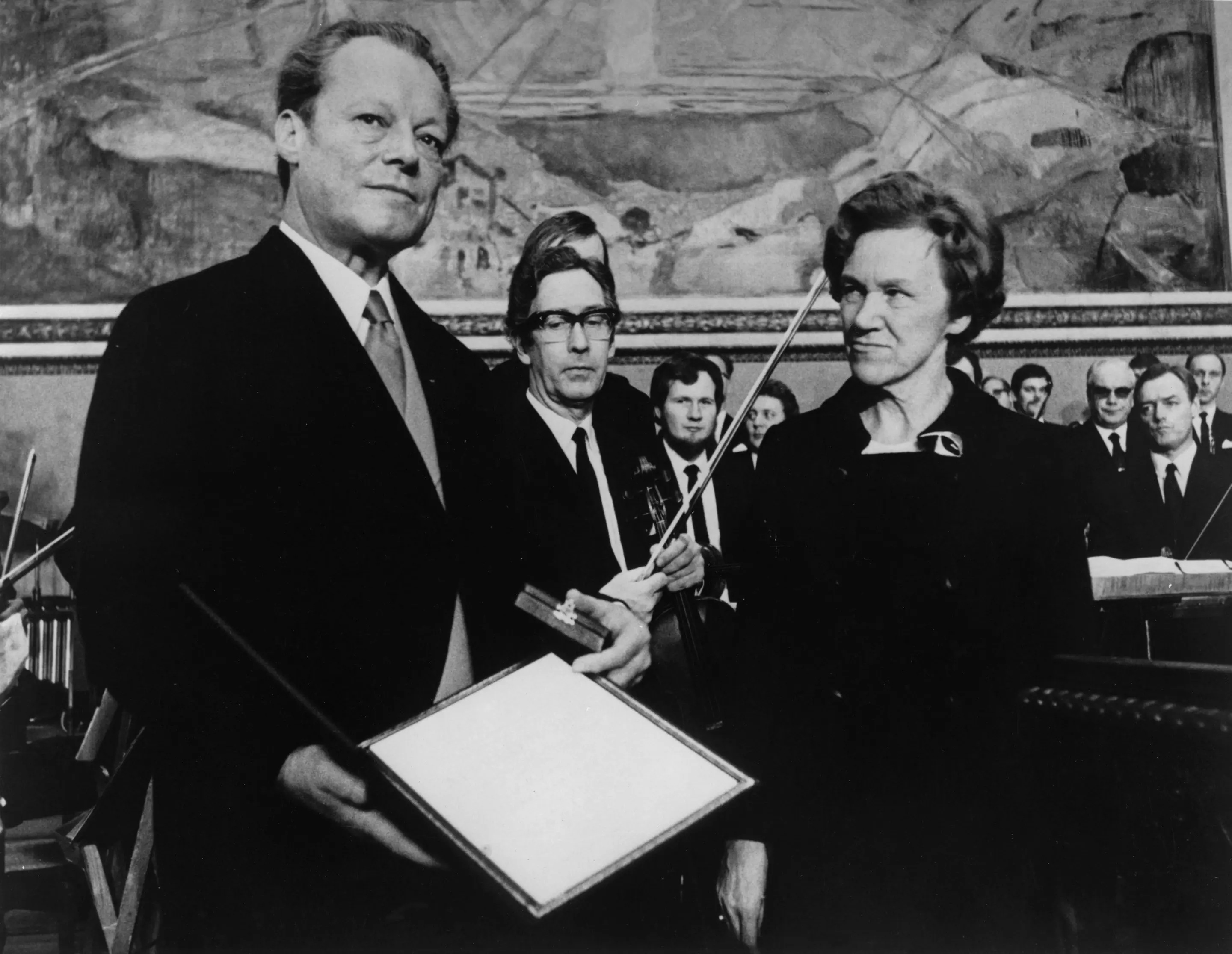 Willy Brandt erhält Friedensnobelpreis