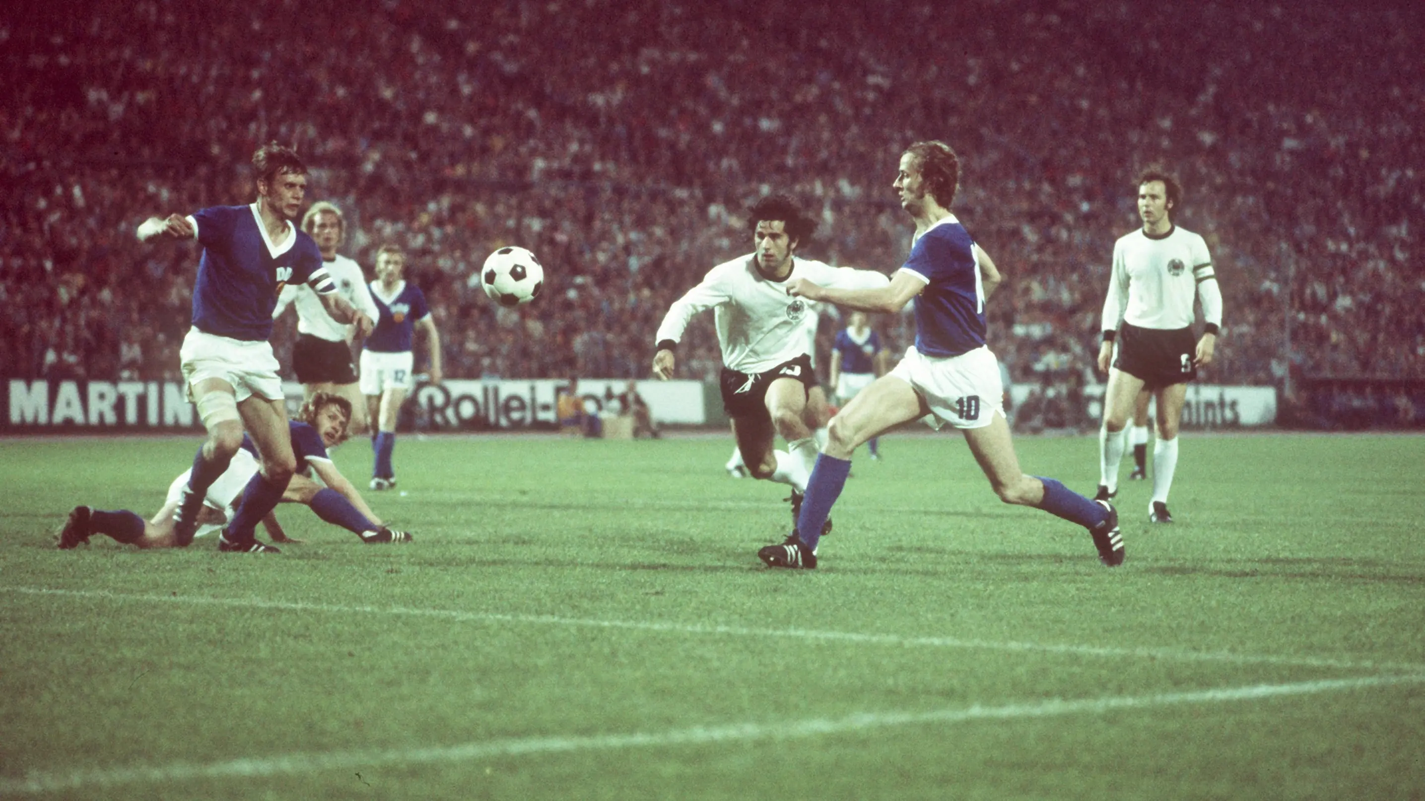 Szene aus dem WM-Spiel 1974, BRD gegen die DDR