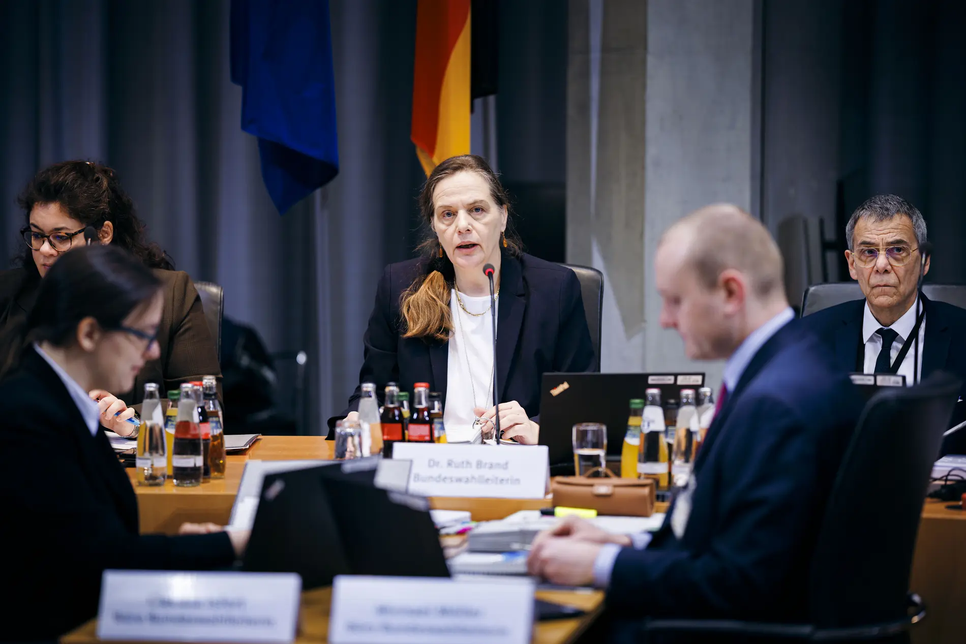 Ruth Brand, Bundeswahlleiterin, aufgenommen im Rahmen einer Sitzung des Bundeswahlausschusses im Deutschen Bundestag in Berlin, 13.01.2025.