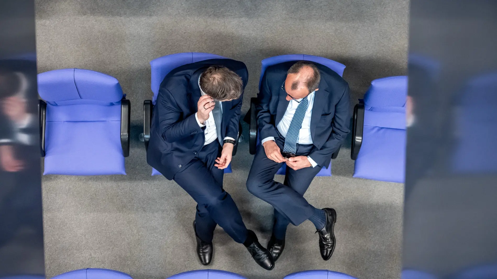 Lars Klingbeil und Friedrich Merz von oben